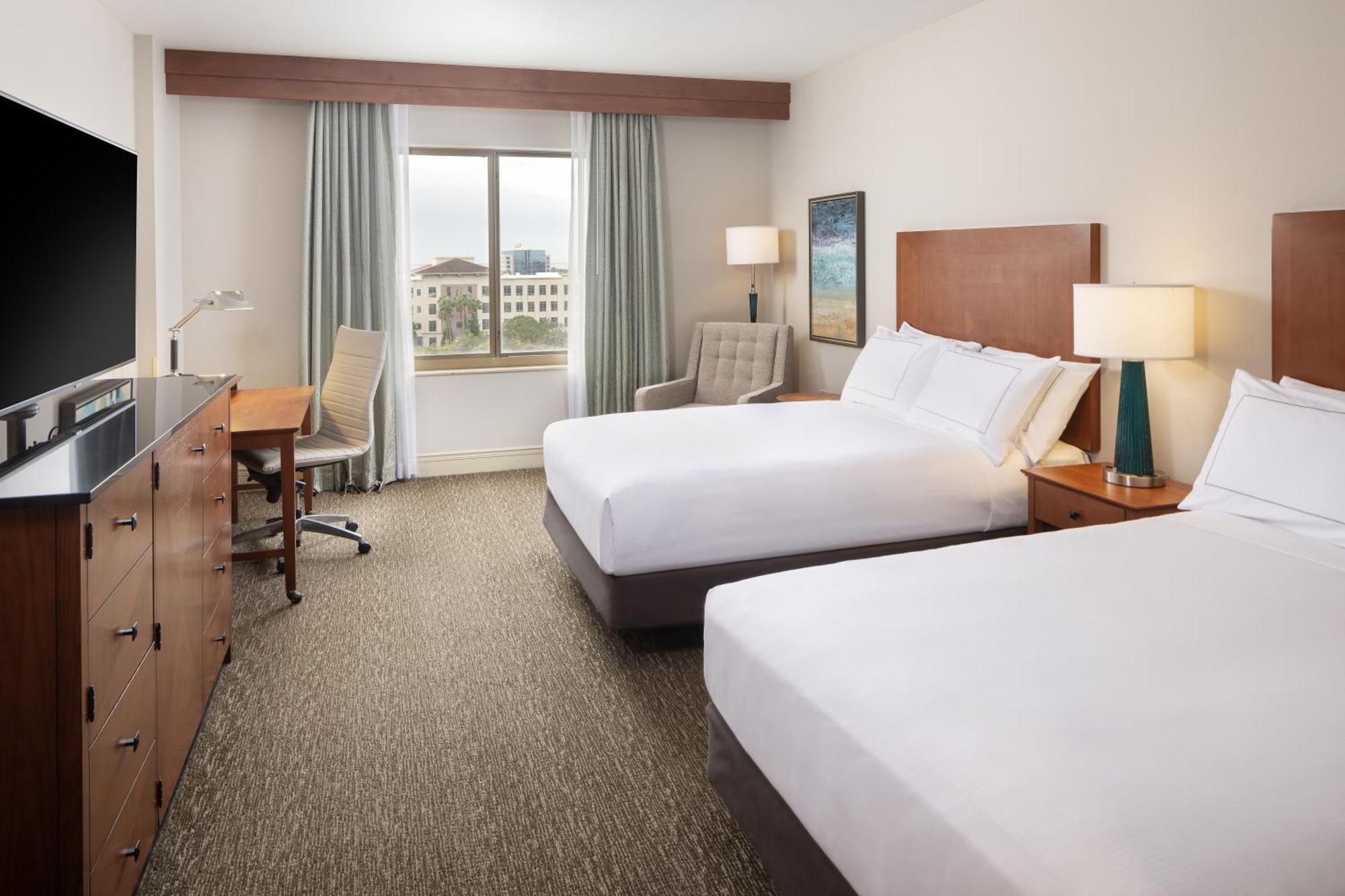 Hilton St. Petersburg Carillon Park Hotel Buitenkant foto